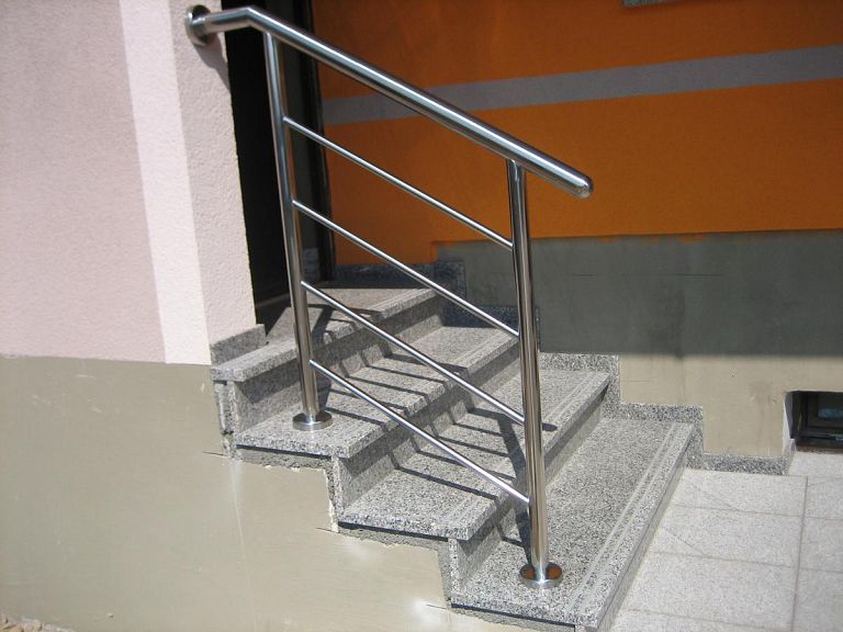 Ograja za stopnice